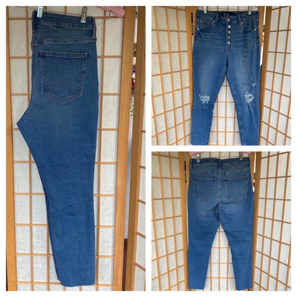 Gap High Rise Distressed Buttoned Jean Legging SZ 12/31 Short NWOT